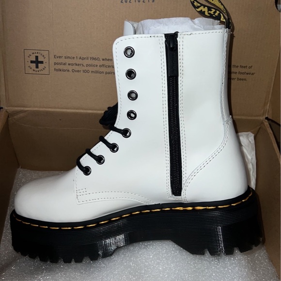 Dr. Martens Jadon Lace-Up Boots - Picture 8 of 9